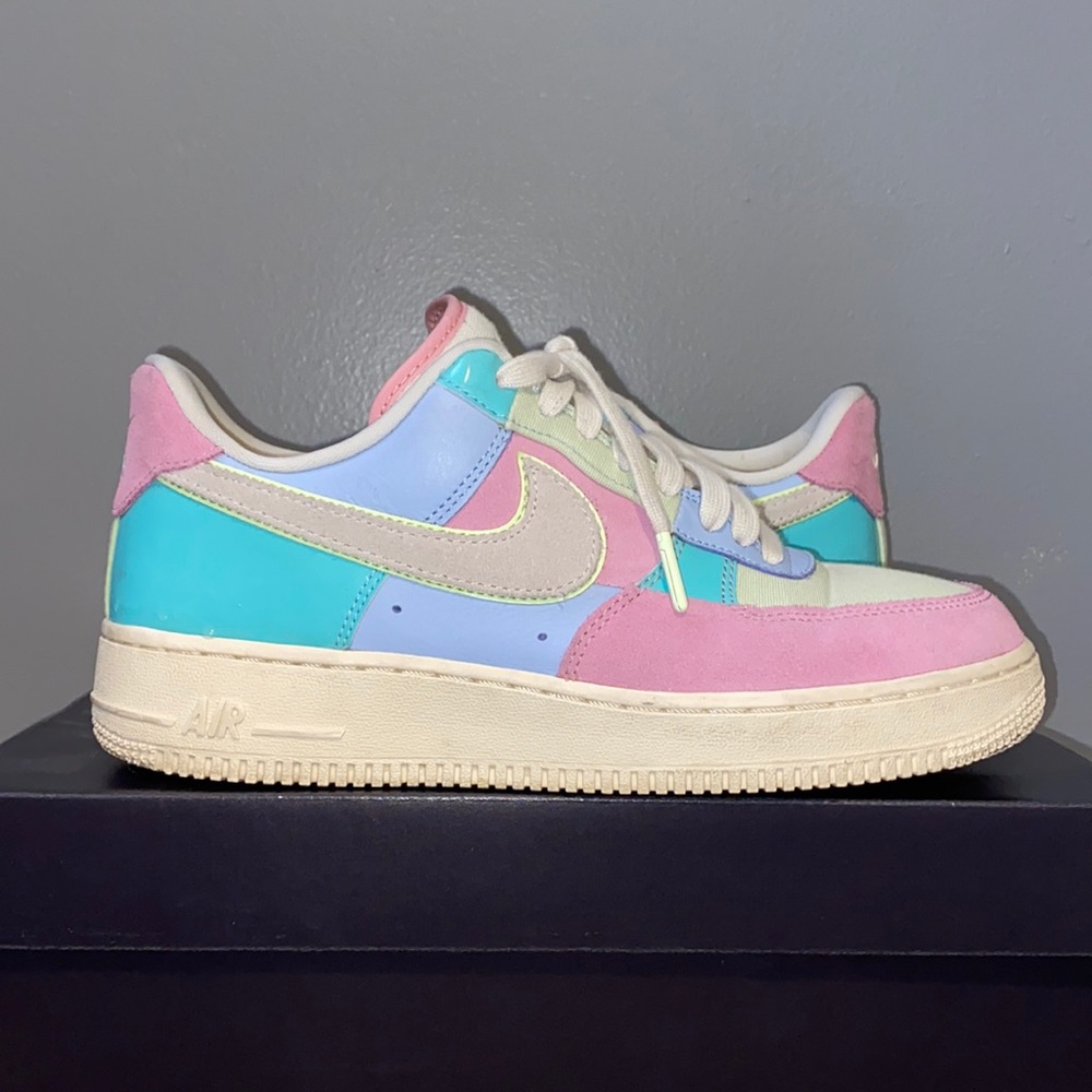 Air Force 1 ‘Easter edition’